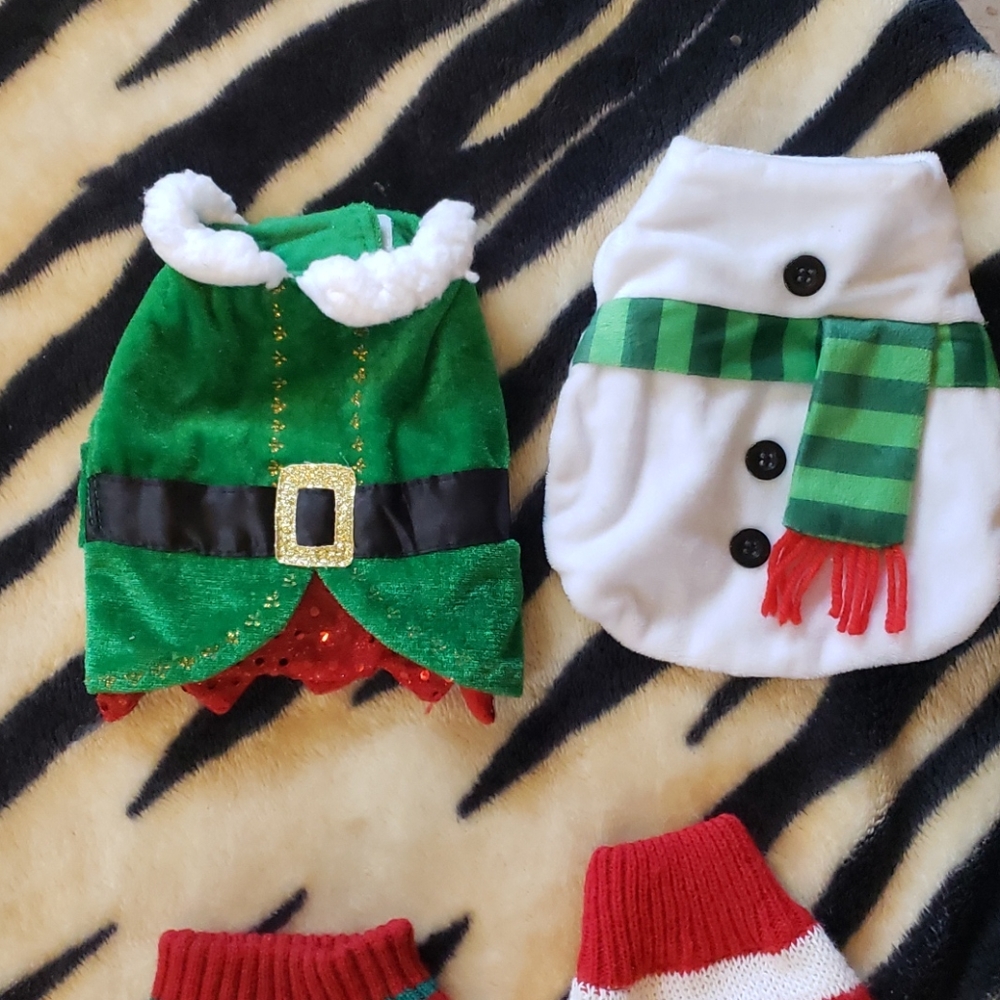 Adorable Doggie Christmas outfits size XS